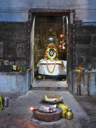 vanita lenka, tour of temples connected to 27 nakshatras, vlastrology