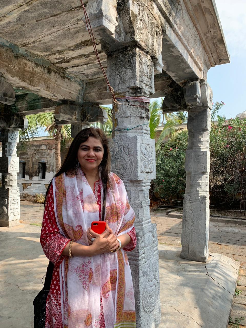 vanita lenka, tour of temples connected to 27 nakshatras, vlastrology